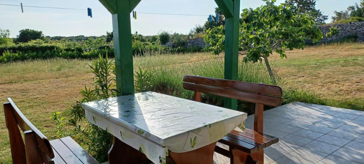 Krcina Holiday Home Cres Bagian luar foto